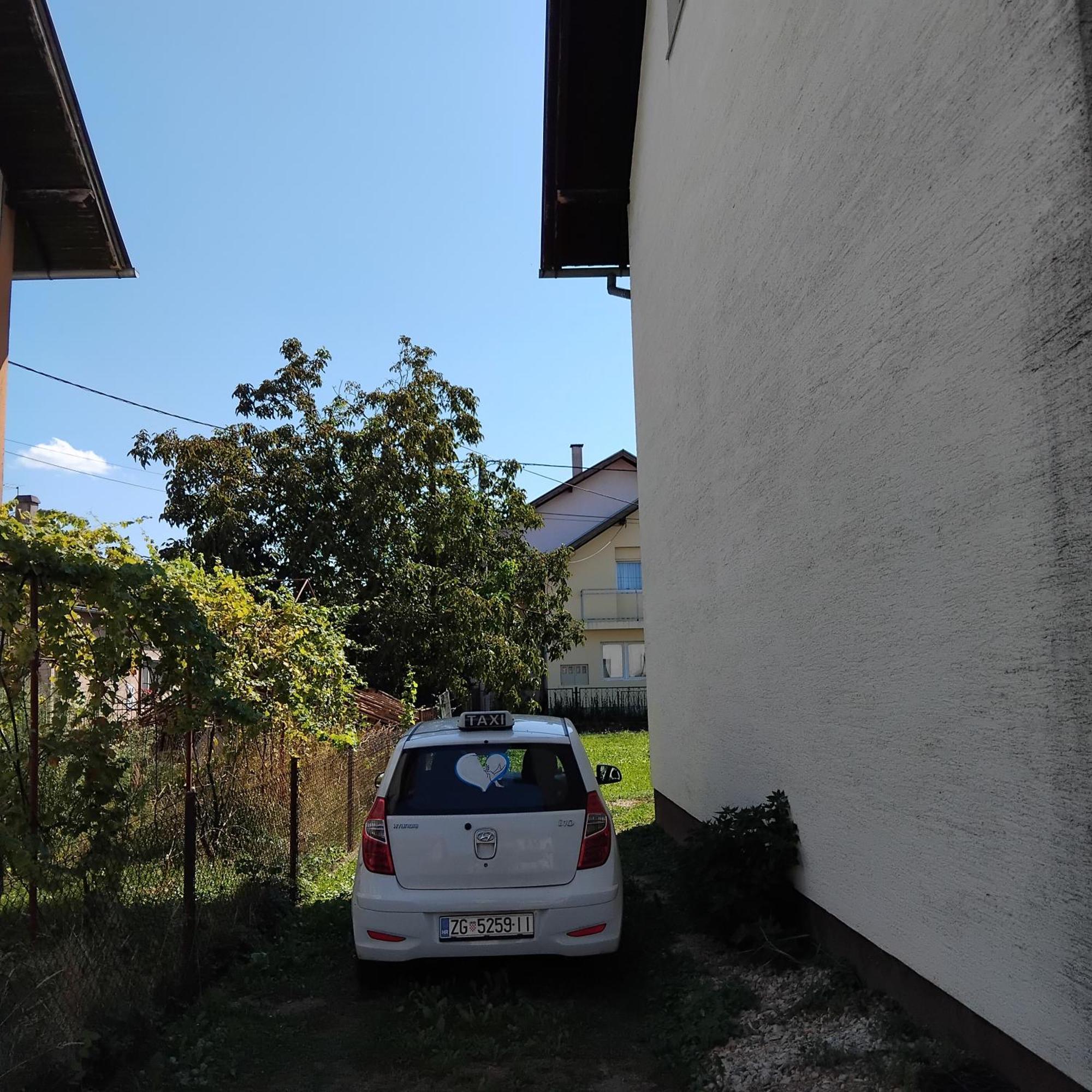 Dijana Gloria Apartamento Zadvorsko Exterior foto